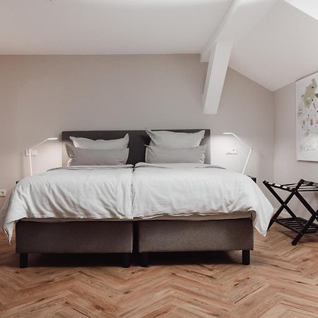 פולדה Dom Apartment III - Modern & Zentral Mit Kostenfreiem Parkplatz מראה חיצוני תמונה