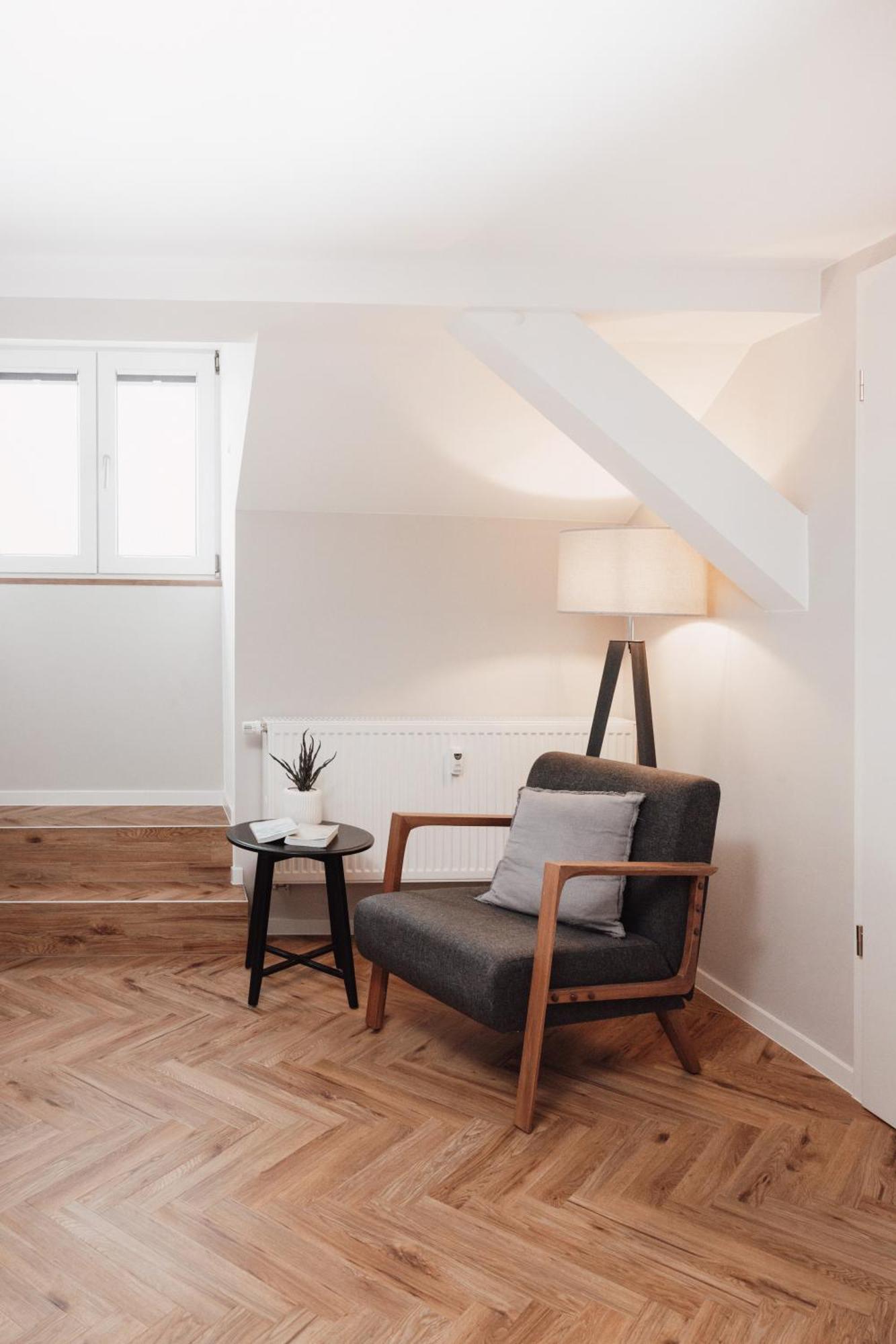 פולדה Dom Apartment III - Modern & Zentral Mit Kostenfreiem Parkplatz מראה חיצוני תמונה